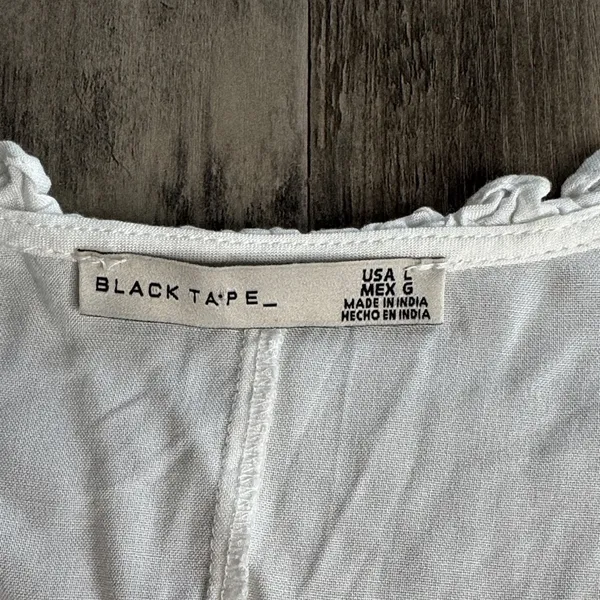 Black Tape 90’s White Eyelet Blouse Size L - Image 2