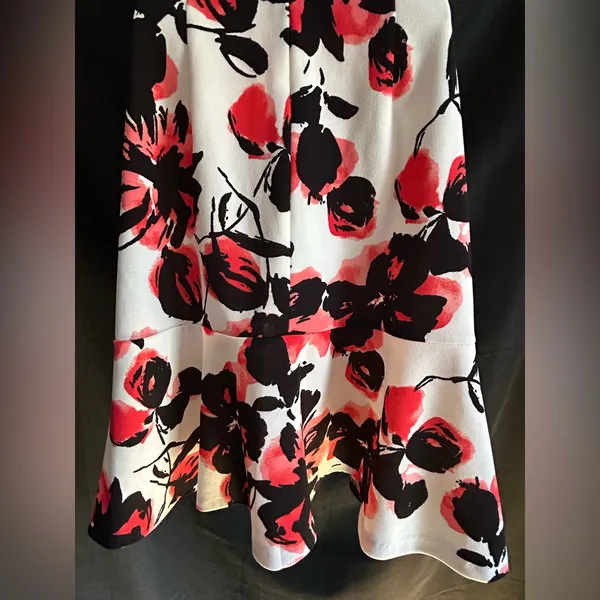 Love…Ady Women’s White Red & Black Floral Fit Flare Short Sleeve Party Dress SM - Image 11