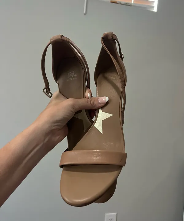 Gianni Bini Nude Heels - Image 2