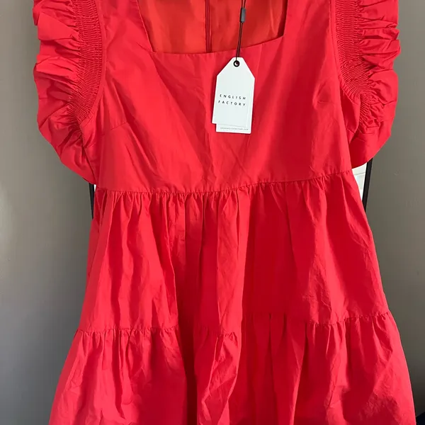 NWT English Factory Women’s Ruffled Dress with Smocked Detailing in Red - Image 3
