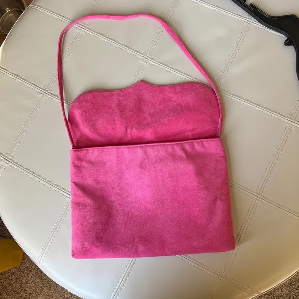 Reva Pink Ultrasuede Envelope Shoulder‎ Bag Vintage Designer Evening Purse - Image 3