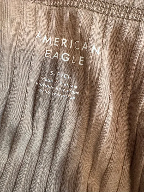 American Eagle Tan Brown Ribbed Henley Short Sleeve Crop Top Womens Small Button - Image 5