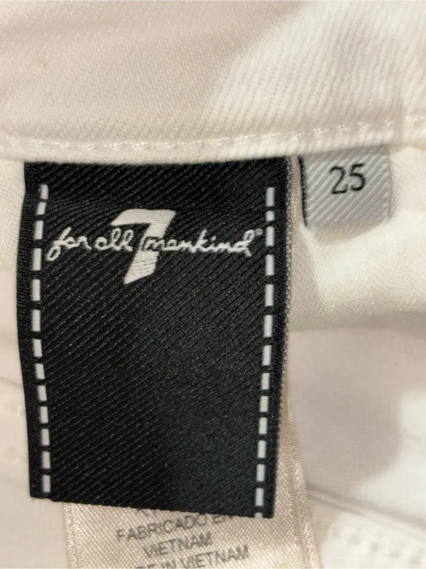 7 For All Mankind White Denim Skirt Women’s Waist Size 25 Cutoff Raw Hem Pockets - Image 8
