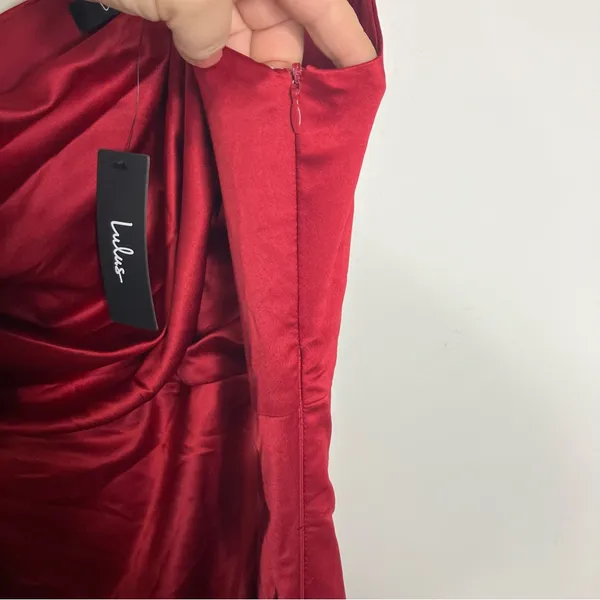 Lulus red satin one shoulder‎ dress side slit women's new with tags - Image 10
