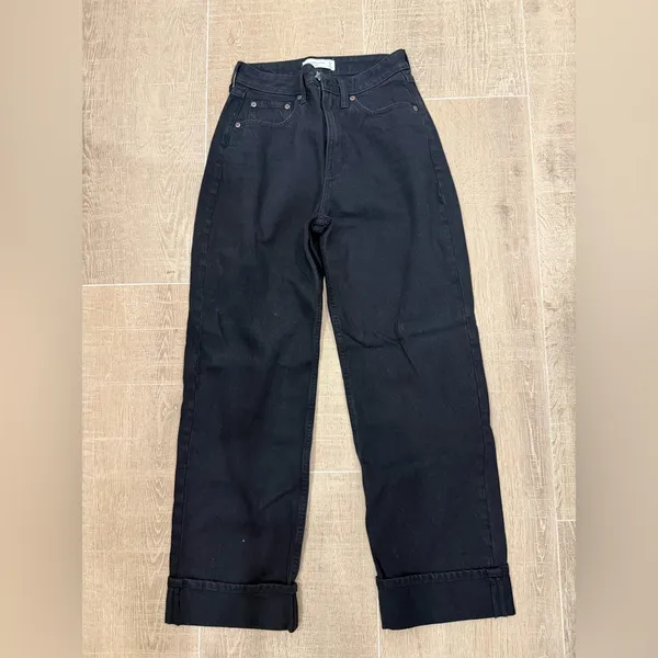 Abercrombie & Fitch curve love high rise jeans cuff hem in black (25 short) - Image 6