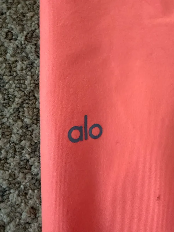 Alo Yoga Leggings - Image 4