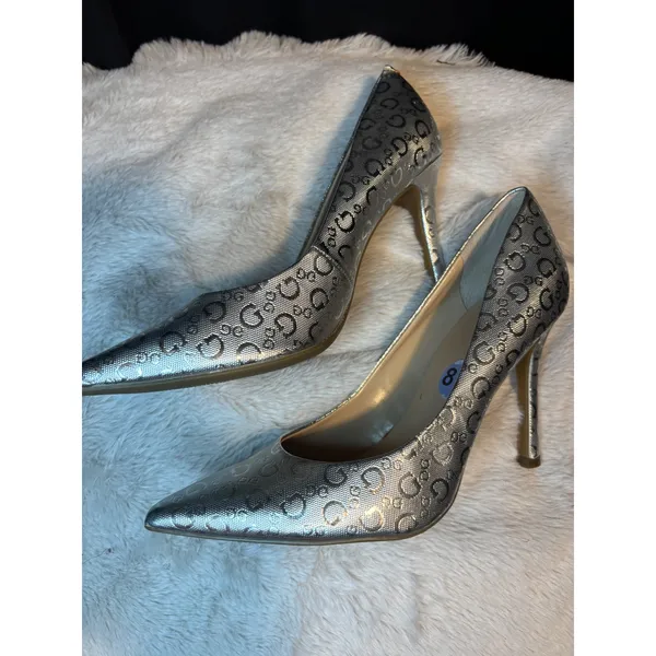 Guess Womens Silver Metallic G Logo Pointed Toe Stiletto Pumps Heels Size 8.5 - Image 4