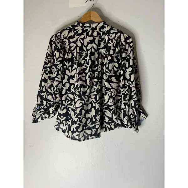 Danielle Knoll Anthropologie Whimsy‎ Bird Black White Button Down small boho - Image 2