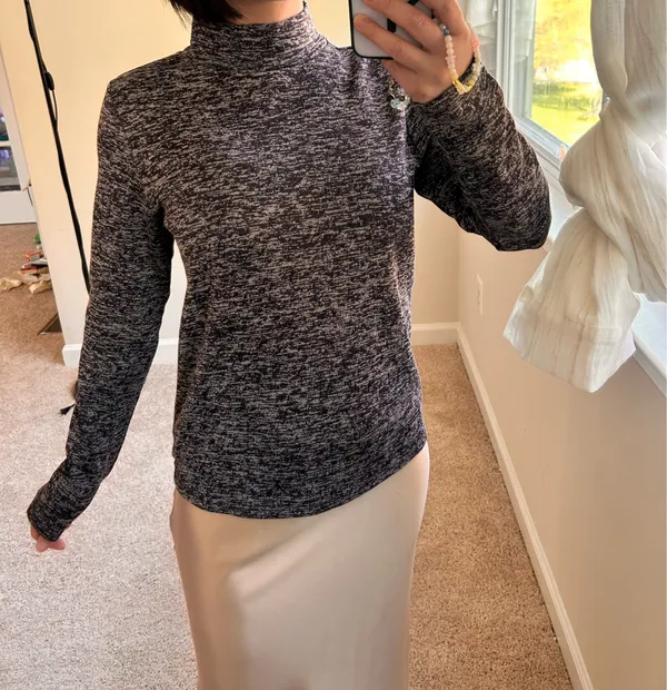 Thermo Turtleneck top. S Brown - Image 7