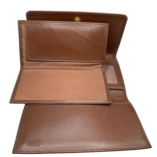 Vintage DOONEY & BOURKE Brown and Cream Wallet - Image 8