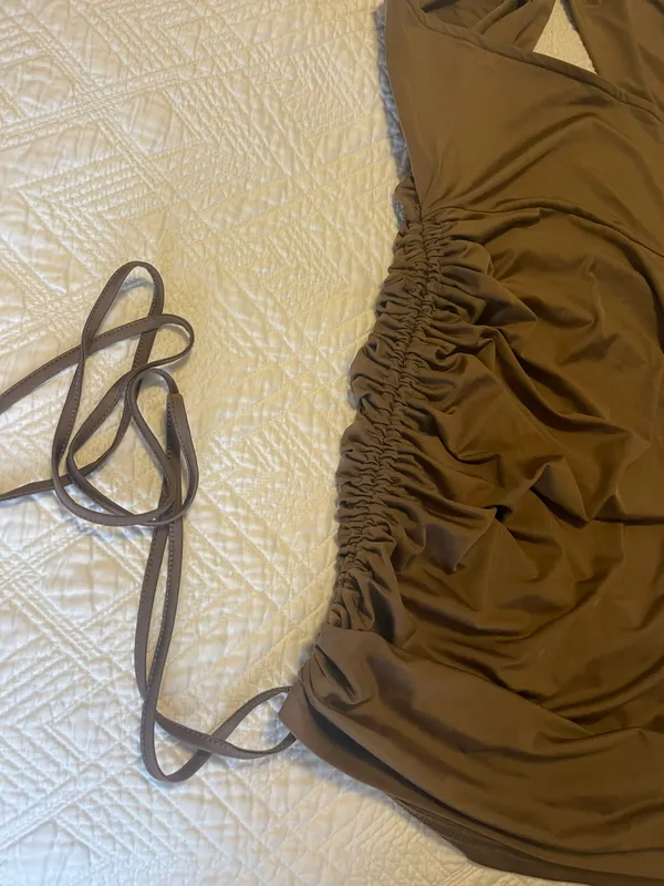 SheIn Ruched Cross Dress - Image 4