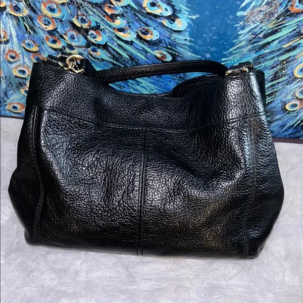 Coach Lexy Black Pebbled Leather Shoulder Bag - Image 4