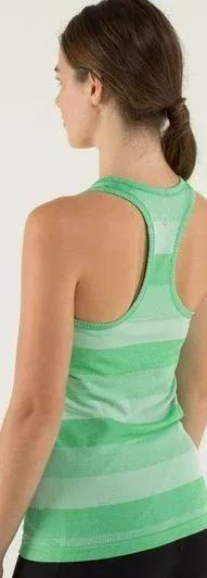 Lululemon Run: Swiftly Tech Racerback Heathered Green Bean size 4 - Image 2