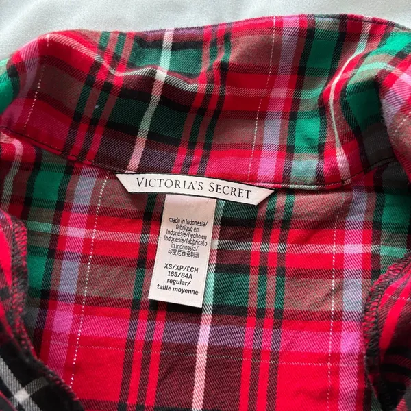 Victoria's Secret Red Green Plaid Flannel Pajama Top Pjs Womens XS Holiday - Image 2