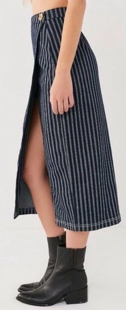 Urban Outfitters BGD Denim Pinstriped Pencil Skirt Size Medium - Image 2