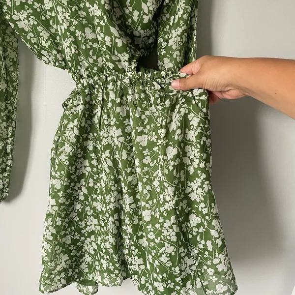 Abercrombie & Fitch Long Sleeve Cutout Mni Dress Green Floral Boho Size Small - Image 14