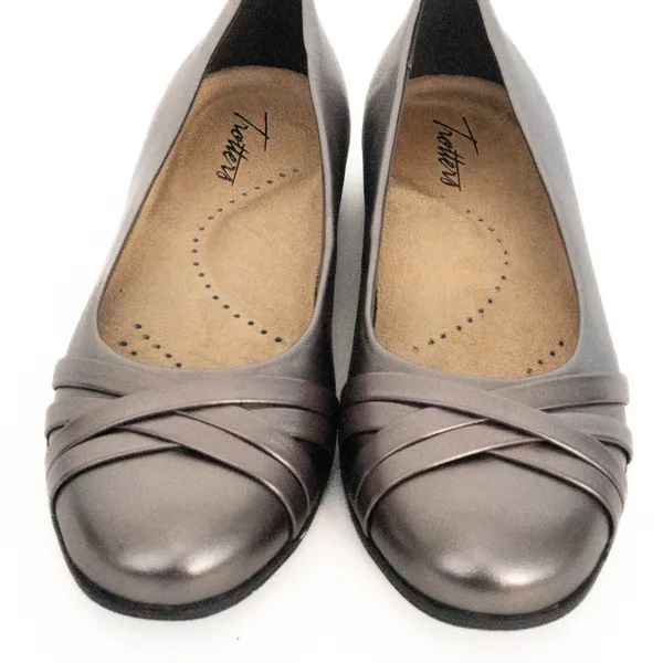 Trotters‎ Daphne - Image 4