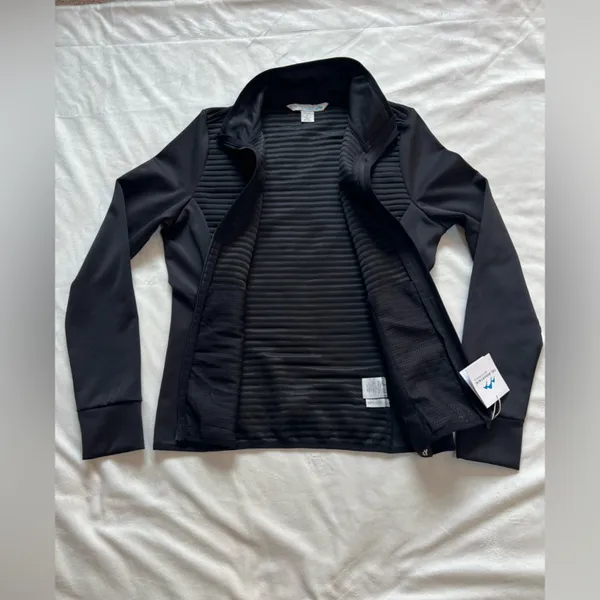 Elegant Black Ribbed Women's‎ Jacket Size M - Image 8