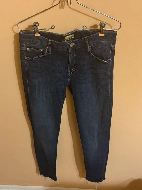 Mother Looker Ankle Fray Jeans in Girl Crush - Image 2
