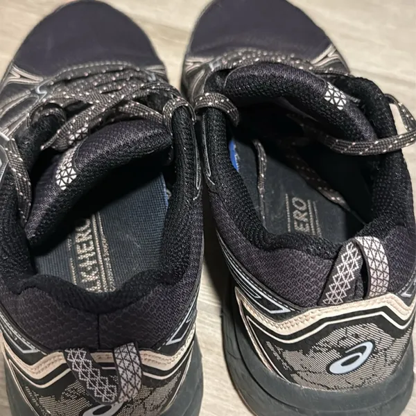 ASICS Black Pink Trail‎ Running Shoes Women's Size 8.5 - Image 6