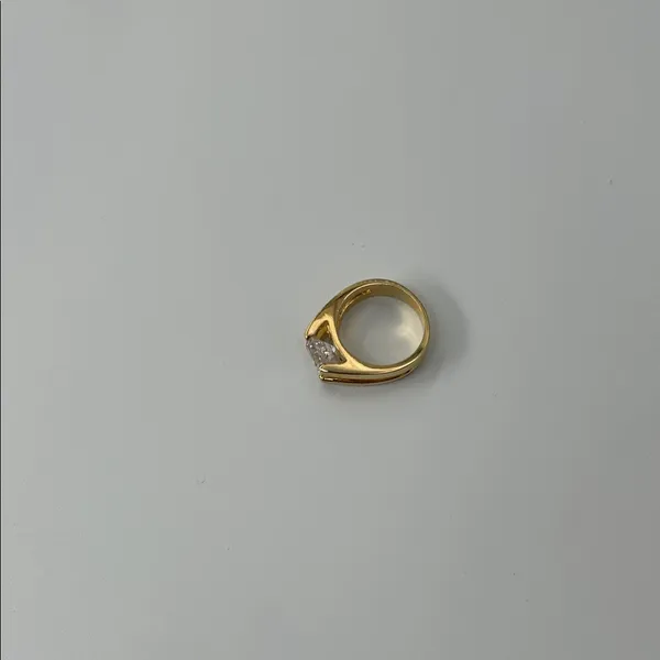 Fashion Jewelry Gold Ring with Sparkling Gem - Image 12