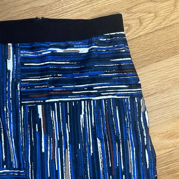Ann Taylor Artsy Pencil Knee Length Skirt Size O Petite - Image 3