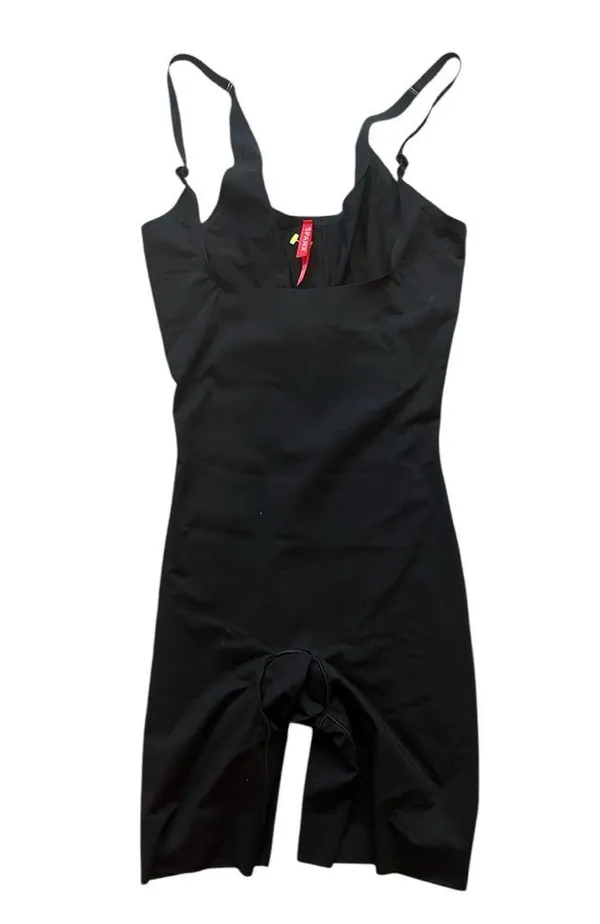 SPANX‎ Thinstincts Mid-Thigh Bodysuit - Image 2