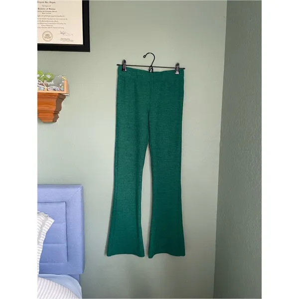 Urban Outfitters Farrah Knit Kick Flare Pant Size Small Green Bootcut Pull On - Image 3