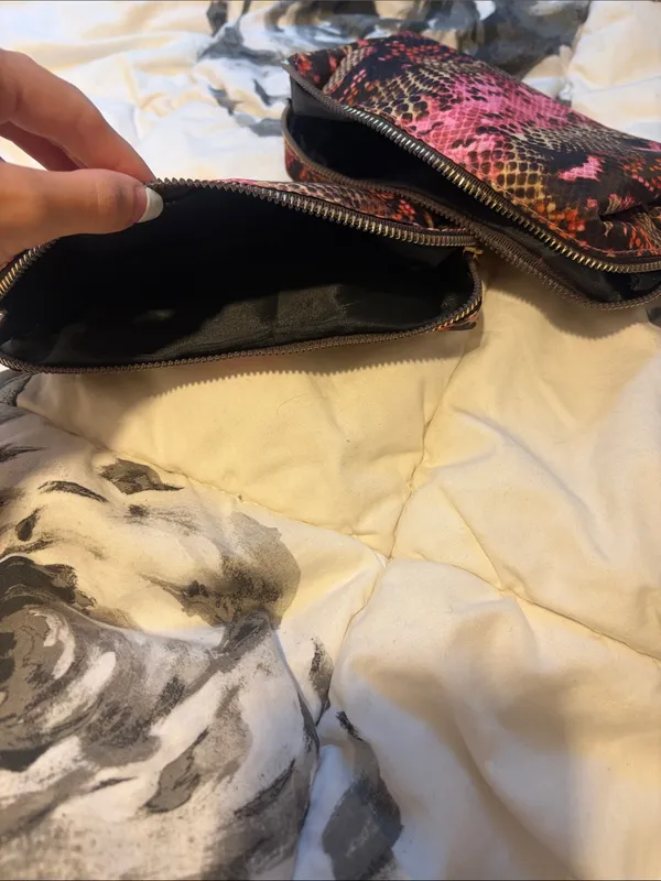Aimee Kestenberg Clear Travel Cosmetic Bag Set Adele Sunset Snake 3 Piece Set - Image 5