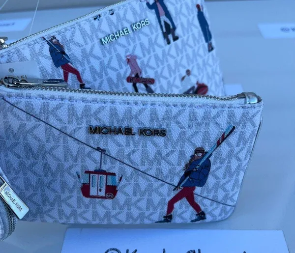 Michael Kors Ski Print Jet Set Girls Trio Wristlet Set - Image 5