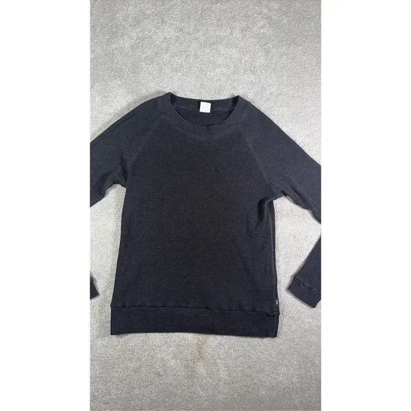 aritzia tna black waffle knit top long sleeve xs - Image 2