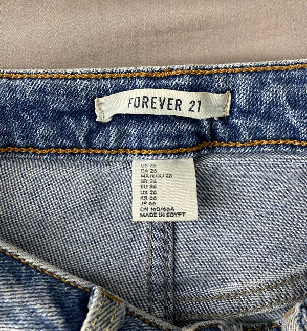Forever 21 High Waisted Denim Jeans - Image 10