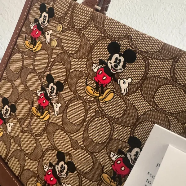 Disney X Coach Dempsey Tote 22 In Signature Jacquard With Mickey Mouse cm199 - Image 5