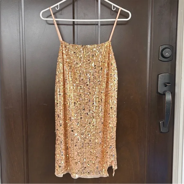 NWT Free People Midnight Kiss Sequined Mini Slip Dress Gold Medium Retail $98.00 - Image 4