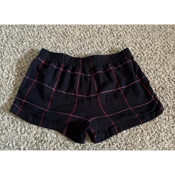 Stars Above Women's Black Red windowpane flannel pajama shorts Size Medium - Image 5