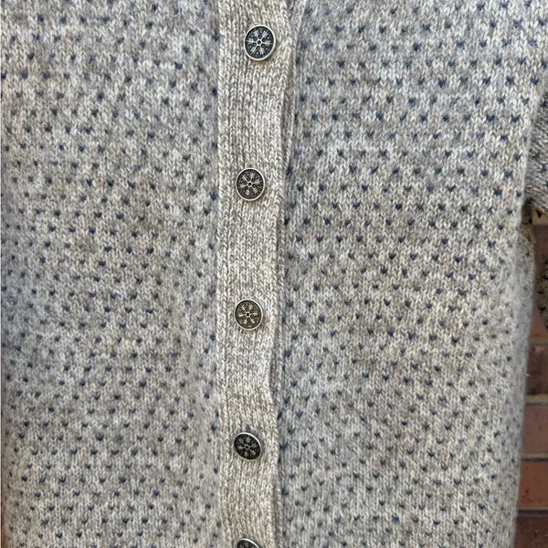 Vintage 80s LL Bean Wool Nordic Knit Snowflake Button Cardigan Sweater Medium - Image 2