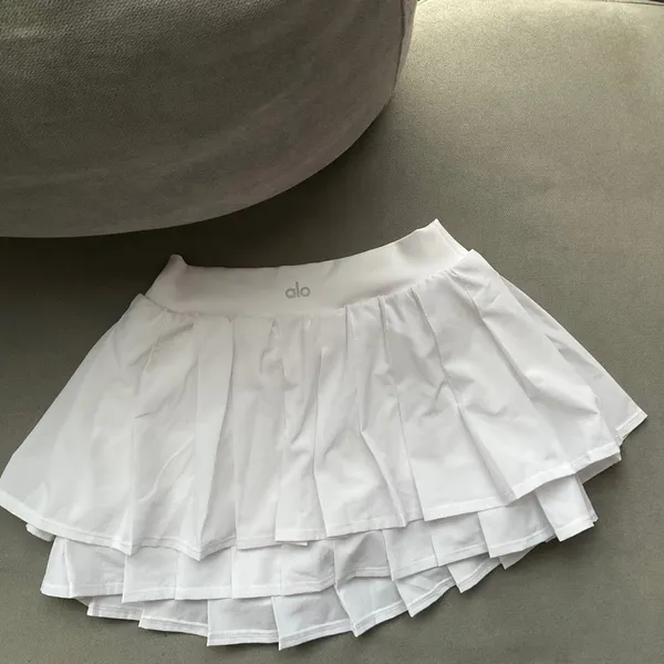 Alo Yoga Double or Nothing Tennis Skirt White S - Image 2