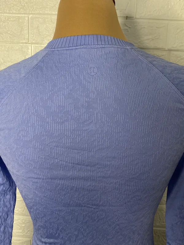 Ling Sleeve Sweater Size 6 - Image 5