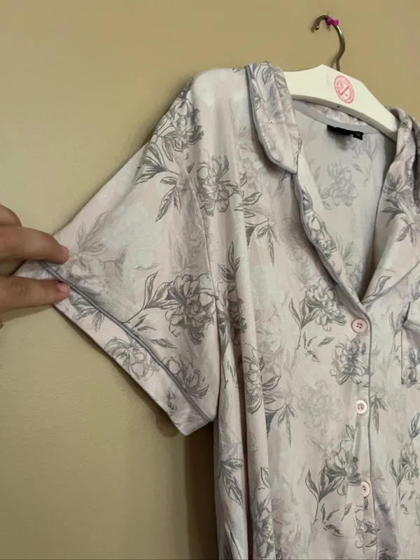 Tahari Patterned Pajama Set Womans Size XL - Image 4