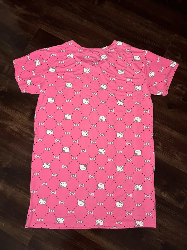 Hello Kitty Nightgown Sleepwear Size Medium - Image 2