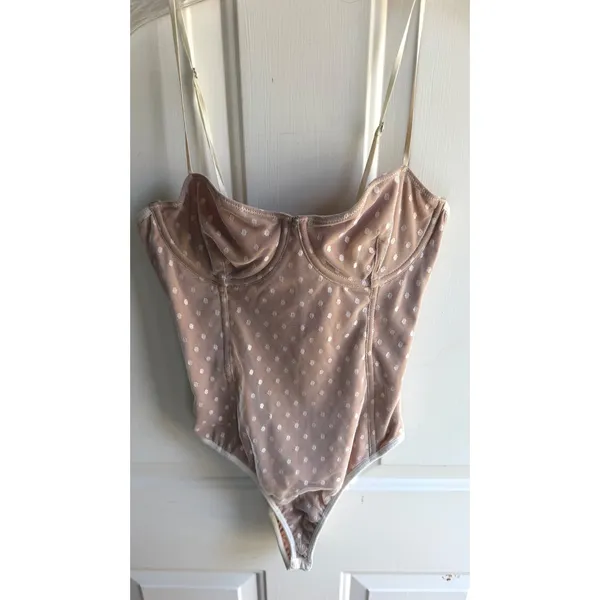 White Fox Boutique No Looking Back Bodysuit Small - Image 5
