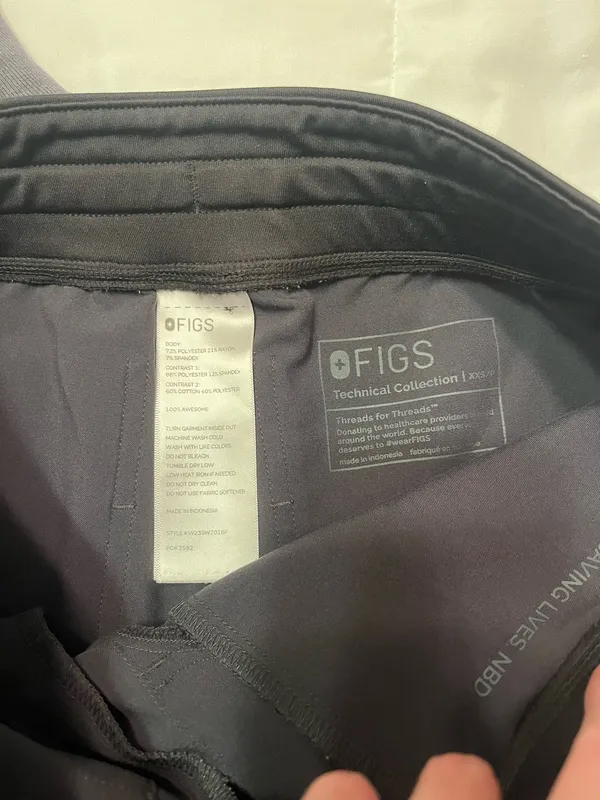 FIGS Scrub Pants Jogger - Image 4