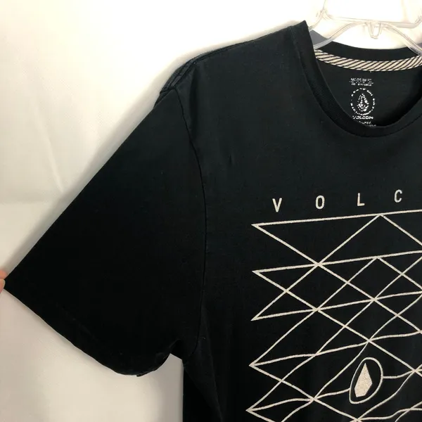 Volcom Men's Organic Cotton Black Tee Shirt Size M - Image 6