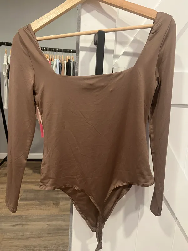 Glik's brown satin bodysuit - Image 5