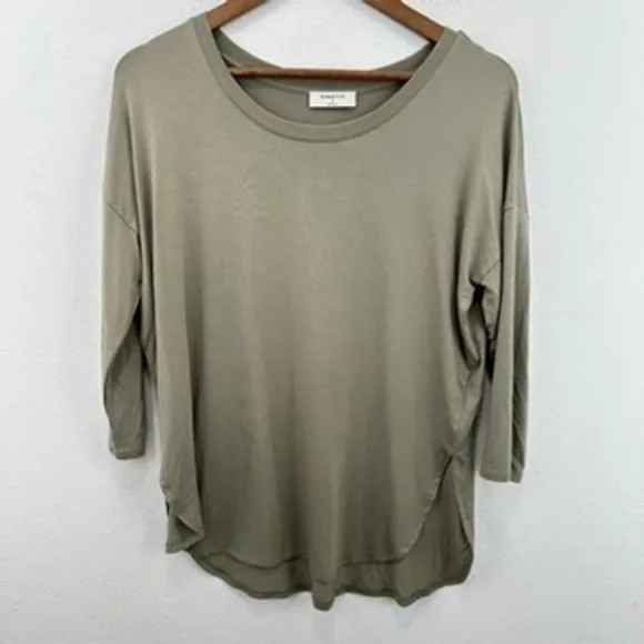 Aritzia Babaton Tunic Top Sage Green 3/4 Sleeve Round Neck‎ Casual Relaxed Chic - Image 7