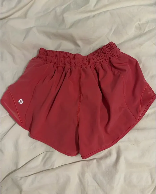 Dark pink Lululemon hottie hots 2.5” - Image 2