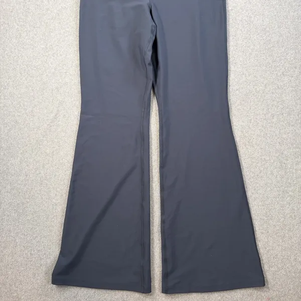Old Navy Active Women's Large Extra High-Rise Flare Activewear Pants Powersoft - Image 2