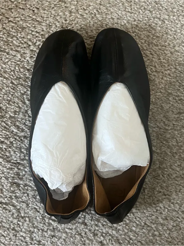 New Reformation Blaine Flat Black Leather Size 8 - Image 3