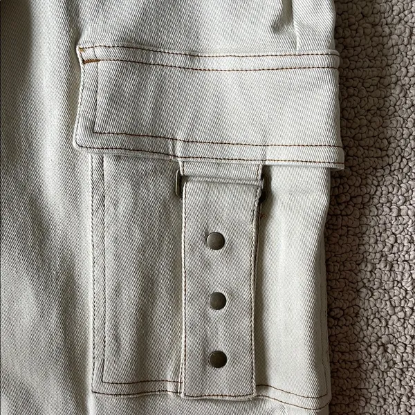 Stylish Cream Button-Front Skirt - Image 4