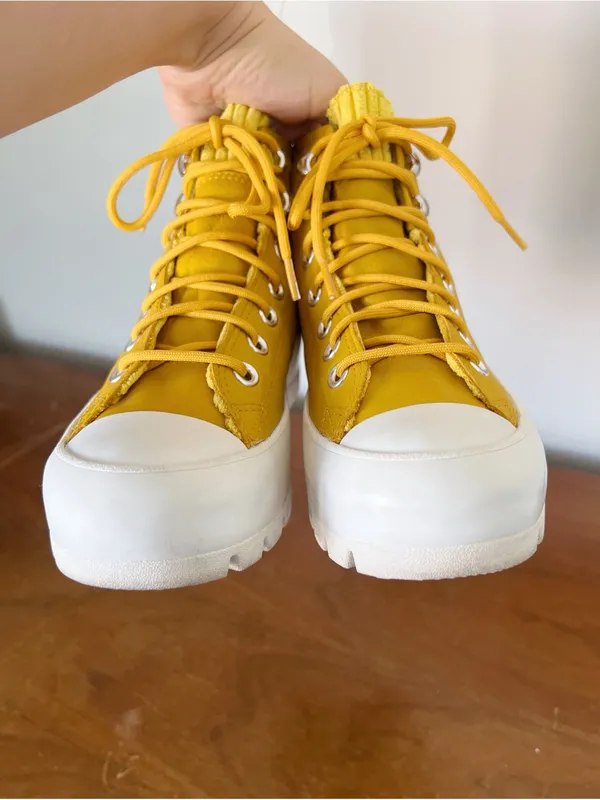 Converse • CTAS Gore-Tex Waterproof Lugged Leather Hi Boots Sneaker Gold Dart - Image 13